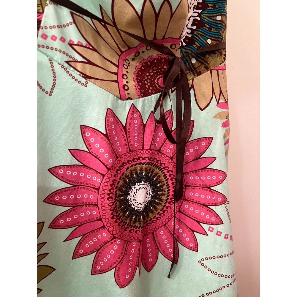 Formal dress with big flower illustrations by TEEZE ME, size 7 - Picture 2 of 4
